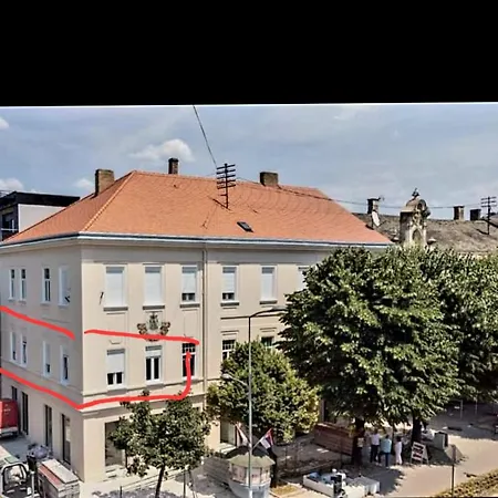 Apartman Central Lägenhet *