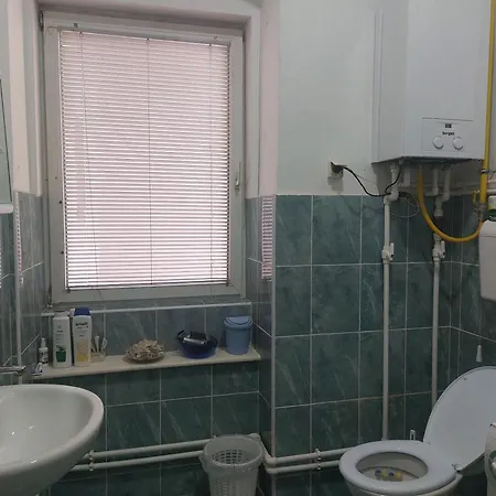 Lägenhet Apartman Central *